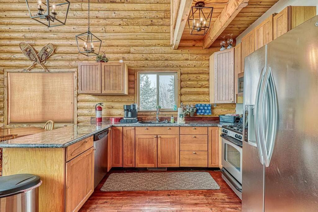 Spectacular Chalet Overlooking The Ski Slopes 布赖恩峰 外观 照片