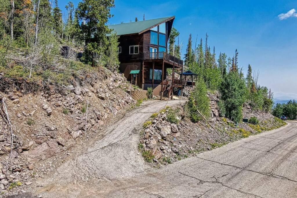 Spectacular Chalet Overlooking The Ski Slopes 布赖恩峰 外观 照片